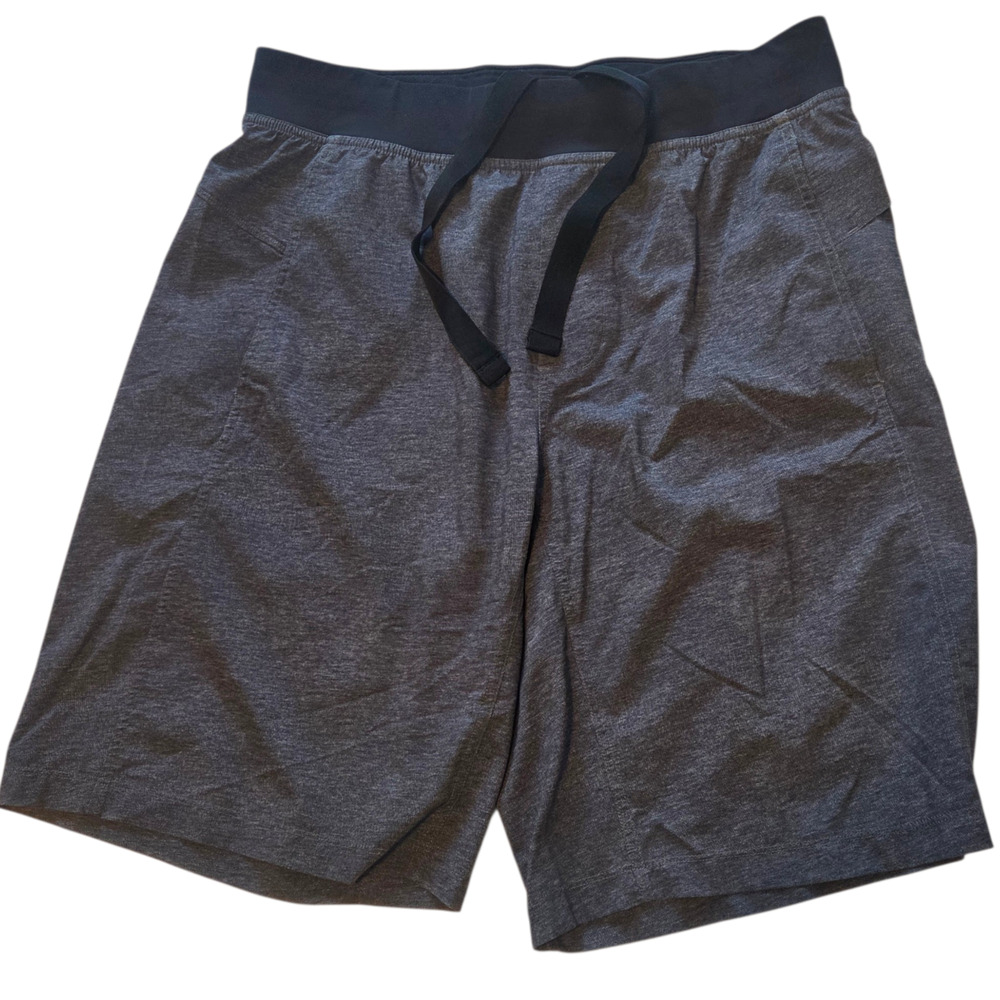 Lululemon Linerless 11" Shorts, Polyester Spandex, Elastic Waist & Drawcord sz L